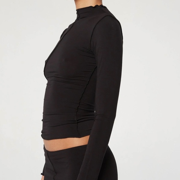 THE LINE BY K - ZANE TOP IN BLACK - SIZE: MED (FITS SMALL!) - NEW + NEVER WORN - Picture 3 of 9